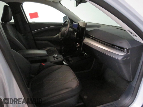 2022 Ford Mustang Mach-E Select с VIN 3FMTK1SS2NMA18639, выставлен на аукционе Copart как лот 74613084 с пробегом 8 454 миль миль и Списание • Salvage title. История ставок и продаж доступна на DreamBid. Изображение 5.
