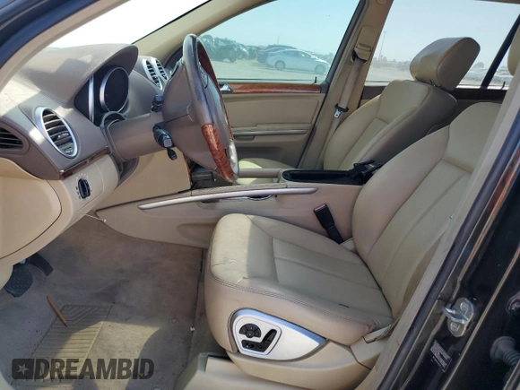 2007 Mercedes-Benz GL-Class with VIN 4JGBF71E37A178074, listed as a Copart auction lot 68952974 with 209,005 mi miles and Clean Title. Bid and sale history available at carsss.com. Image 7.