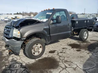 2007 Ford F-250 XL with VIN 1FTNF21597EA76663, listed as a Copart auction lot 41736475 with 163,956 mi miles and Salvage Title. Bid and sale history available at DreamBid. Image 1.
