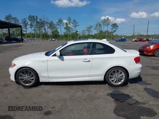 2013 BMW 1 Series 128i with VIN WBAUP7C50DVP24385, listed as a IAAI auction lot 41913737 with 46,217 mi miles and . Bid and sale history available at carsss.com. Image 14.