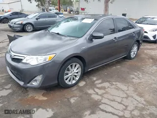 2013 Toyota Camry Hybrid LE with VIN 4T1BD1FK1DU091687, listed as a IAAI auction lot 42046450 with 211,895 mi miles. Bid and sale history available at carsss.com. Image 19.