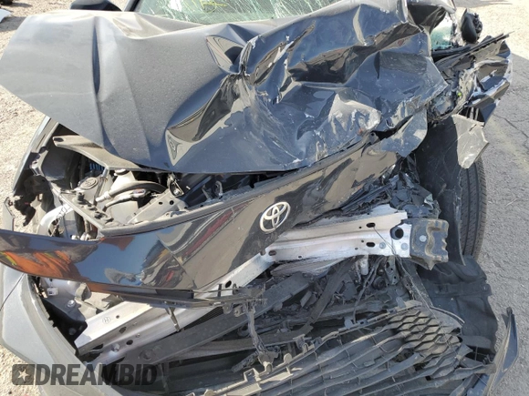 2025 Toyota Camry LE z VIN 4T1DAACK5SU523538, wystawiony jako Copart lot #55269975 z przebiegiem Nie podano mil oraz Nie do naprawy • Non repairable. Historia ofert i sprzedaży dostępna na DreamBid. Obrazek 11.