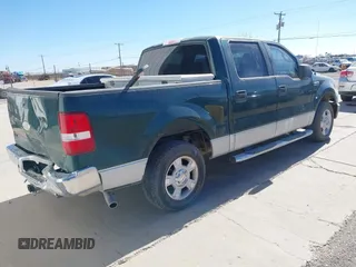 2007 Ford F-150 XLT z VIN 1FTRW12W17KC12904, wystawiony jako IAAI lot #41523160 z przebiegiem 161 218 mil mil oraz . Historia ofert i sprzedaży dostępna na DreamBid. Obrazek 4.