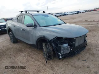 2024 Hyundai Santa Cruz SEL z VIN 5NTJCDDEXRH118955, wystawiony jako IAAI lot #41654902 z przebiegiem 6294 mil mil oraz . Historia ofert i sprzedaży dostępna na DreamBid. Obrazek 1.