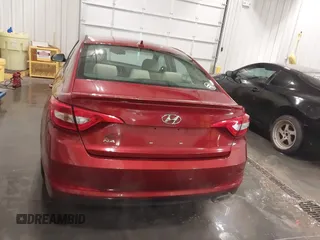 2015 Hyundai Sonata SE with VIN 5NPE24AF8FH003265, listed as a IAAI auction lot 41909096 with 75,453 mi miles and . Bid and sale history available at DreamBid. Image 16.