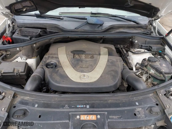 2008 Mercedes-Benz M-Class 3.5L with VIN 4JGBB86E68A398854, listed as a IAAI auction lot 41688413 with 216,628 mi miles. Bid and sale history available at carsss.com. Image 10.