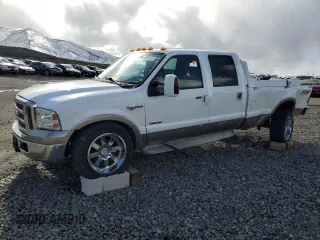 2006 Ford F-350 XL z VIN 1FTWW31P46EC56398, wystawiony jako Copart lot #50833735 z przebiegiem 121 825 mil mil oraz Szkoda całkowita • Salvage title. Historia ofert i sprzedaży dostępna na DreamBid. Obrazek 1.