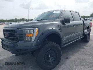 2021 Ford F-150 XL z VIN 1FTFW1EDXMFC59379, wystawiony jako IAAI lot #42326735 z przebiegiem 37 188 mil mil oraz . Historia ofert i sprzedaży dostępna na DreamBid. Obrazek 2.