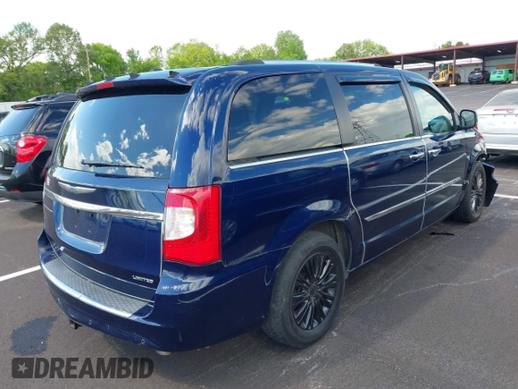 2012 Chrysler Town & Country Limited z VIN 2C4RC1GGXCR270502, wystawiony jako IAAI lot #42189451 z przebiegiem 128 349 mil mil oraz . Historia ofert i sprzedaży dostępna na DreamBid. Obrazek 4.