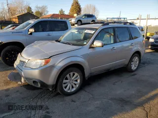 2013 Subaru Forester 2.5X Premium with VIN JF2SHADC5DH415237, listed as a Copart auction lot 49437555 with 133,872 mi miles and Salvage Title. Bid and sale history available at carsss.com. Image 1.