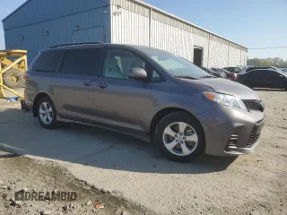 2019 Toyota Sienna LE Auto Access Seat with VIN 5TDKZ3DC3KS993465, listed as a Copart auction lot 54182655 with 702 mi miles and Clean title. Bid and sale history available at DreamBid. Image 4.