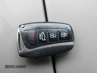 2016 Hyundai Genesis 3.8L z VIN KMHGN4JE4GU107861, wystawiony jako IAAI lot #41835463 z przebiegiem 148 198 mil mil oraz . Historia ofert i sprzedaży dostępna na DreamBid. Obrazek 11.