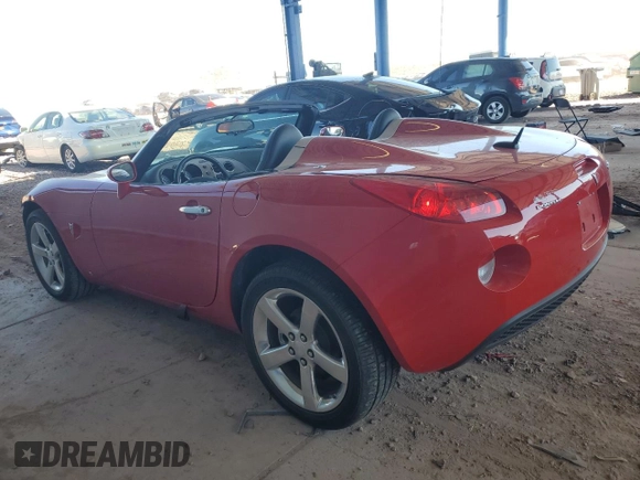 2008 Pontiac Solstice z VIN 1G2MC35B48Y131700, wystawiony jako Copart lot #50033395 z przebiegiem 4 783 mil mil oraz Szkoda całkowita • Salvage title. Historia ofert i sprzedaży dostępna na DreamBid. Obrazek 2.