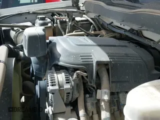 2019 Chevrolet Silverado 2500HD LT z VIN 2GC2KSEG0K1159905, wystawiony jako IAAI lot #41714306 z przebiegiem 137 661 mil mil oraz . Historia ofert i sprzedaży dostępna na DreamBid. Obrazek 18.