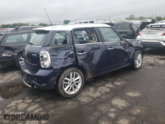 2014 MINI Countryman S с VIN WMWZC5C5XEWP36643, выставлен на аукционе Copart как лот 60142695 с пробегом 116 497 миль миль и Списание • Salvage title. История ставок и продаж доступна на DreamBid. Изображение 3.
