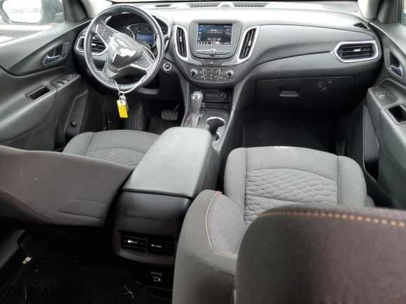 2021 Chevrolet Equinox LT with VIN 2GNAXUEV5M6159385, listed as a Copart auction lot 46788365 with 33,070 mi miles and Salvage Title. Bid and sale history available at carsss.com. Image 8.