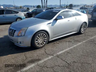 2012 Cadillac CTS Performance z VIN 1G6DK1E37C0111902, wystawiony jako Copart lot #51703675 z przebiegiem 144 057 mil mil oraz Czysty tytuł • Clean title. Historia ofert i sprzedaży dostępna na DreamBid. Obrazek 1.