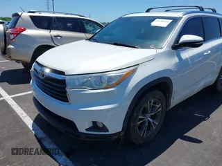 2016 Toyota Highlander XLE z VIN 5TDKKRFHXGS132954, wystawiony jako IAAI lot #42288224 z przebiegiem 153 448 mil mil oraz . Historia ofert i sprzedaży dostępna na DreamBid. Obrazek 17.