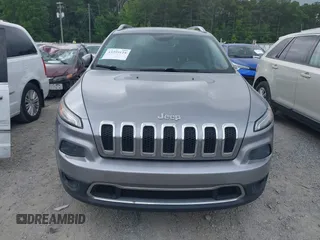 2016 Jeep Cherokee Limited with VIN 1C4PJMDB8GW151903, listed as a IAAI auction lot 42359124 with 249,984 mi miles and . Bid and sale history available at DreamBid. Image 12.