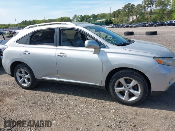 2010 Lexus RX 350 z VIN 2T2BK1BAXAC017261, wystawiony jako IAAI lot #42233787 z przebiegiem 101 772 mil mil oraz . Historia ofert i sprzedaży dostępna na DreamBid. Obrazek 13.