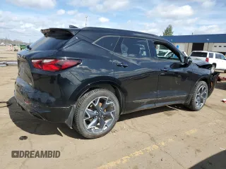 2021 Chevrolet Blazer RS z VIN 3GNKBKRS9MS528936, wystawiony jako Copart lot #50494905 z przebiegiem 31 006 mil mil oraz Szkoda całkowita • Salvage title. Historia ofert i sprzedaży dostępna na DreamBid. Obrazek 3.