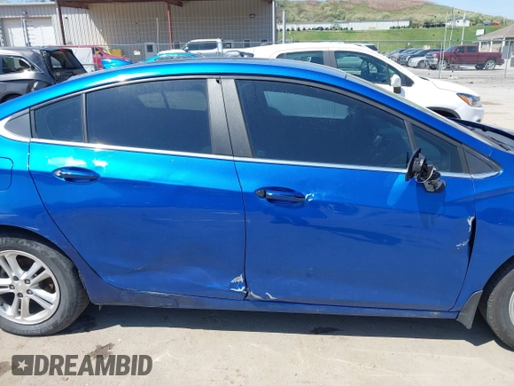 2017 Chevrolet Cruze LT with VIN 1G1BE5SM1H7109697, listed as a IAAI auction lot 42041805 with 152,953 mi miles and . Bid and sale history available at DreamBid. Image 17.