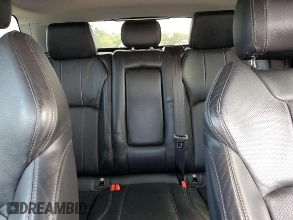 2019 Land Rover Range Rover Evoque SE with VIN SALVP2RX5KH348788, listed as a Copart auction lot 72524354 with 105,049 mi miles and Salvage Title. Bid and sale history available at carsss.com. Image 10.