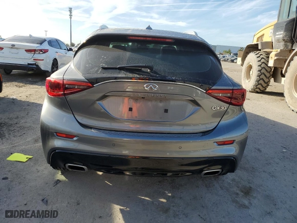 2018 Infiniti QX30 ESSENTIAL with VIN SJKCH5CP6JA047165, listed as a Copart auction lot 77212523 with 61,591 mi miles. Bid and sale history available at carsss.com. Image 6.