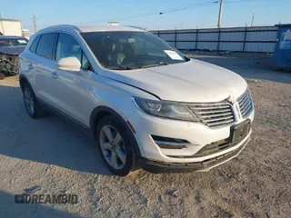 2018 Lincoln MKC Premiere with VIN 5LMCJ1C95JUL32934, listed as a IAAI auction lot 41372355 with 94,048 mi miles and . Bid and sale history available at DreamBid. Image 1.
