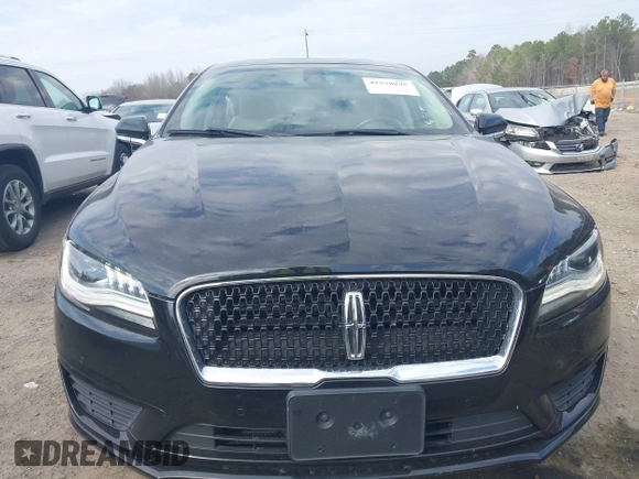 2020 Lincoln MKZ Reserve z VIN 3LN6L5F96LR608237, wystawiony jako IAAI lot #41530295 z przebiegiem 45 144 mil mil oraz . Historia ofert i sprzedaży dostępna na DreamBid. Obrazek 12.