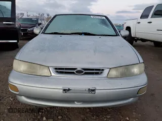 1996 Kia Sephia RS with VIN KNAFA125XT5263638, listed as a Copart auction lot 84226794 with 81,196 mi miles and Clean Title. Bid and sale history available at DreamBid. Image 5.