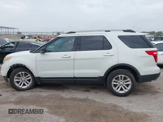 2012 Ford Explorer XLT with VIN 1FMHK7D89CGA53406, listed as a IAAI auction lot 42359907 with 279,522 mi miles and . Bid and sale history available at DreamBid. Image 14.