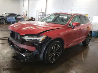 2018 Volvo XC60 Momentum with VIN YV4A22RK8J1014767, listed as a Copart auction lot 44696665 with 49,748 mi miles and Salvage Title. Bid and sale history available at carsss.com. Image 1.
