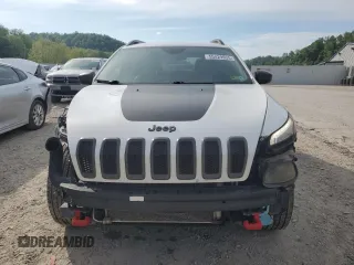 2017 Jeep Cherokee Trailhawk с VIN 1C4PJMBS3HW618441, выставлен на аукционе Copart как лот 55429935 с пробегом 138 897 миль миль и Списание • Salvage title. История ставок и продаж доступна на DreamBid. Изображение 5.