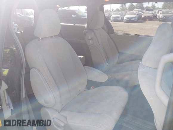 2014 Toyota Sienna LE AAS with VIN 5TDKK3DC0ES498732, listed as a IAAI auction lot 42077044 with 189,745 mi miles and . Bid and sale history available at carsss.com. Image 8.