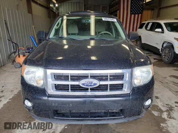 2011 Ford Escape XLT with VIN 1FMCU9DG6BKA13397, listed as a Copart auction lot 62306175 with 111,688 mi miles and Salvage title. Bid and sale history available at DreamBid. Image 5.