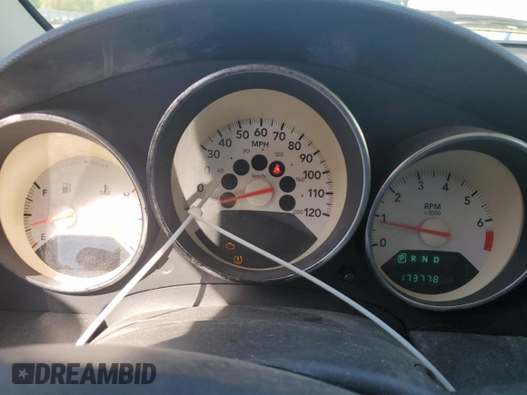 2009 Dodge Caliber SXT with VIN 1B3HB48A29D144304, listed as a Copart auction lot 53119375 with 173,778 mi miles and Salvage Title. Bid and sale history available at DreamBid. Image 9.