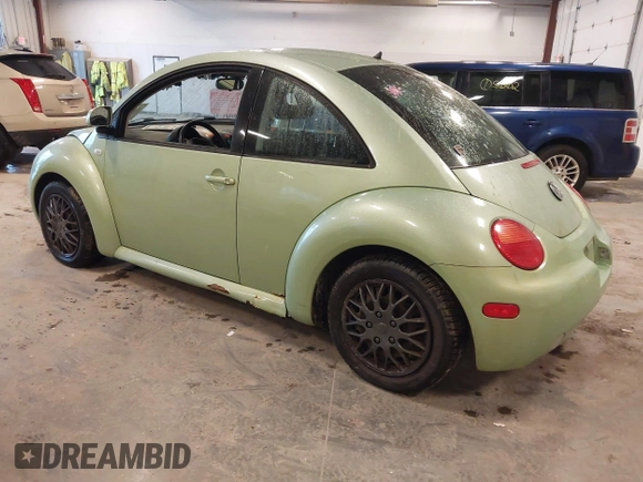 1999 Volkswagen Beetle GLS with VIN 3VWCC21C7XM474752, listed as a IAAI auction lot 42295187 with 160,303 mi miles and . Bid and sale history available at DreamBid. Image 3.