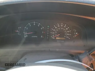 2000 Toyota Sienna LE with VIN 4T3ZF13C5YU250522, listed as a Copart auction lot 80117884 with 155,009 mi miles and Salvage Title. Bid and sale history available at carsss.com. Image 9.