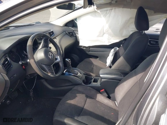 2019 Nissan Rogue Sport S with VIN JN1BJ1CR1KW333834, listed as a IAAI auction lot 41546787 with 61,980 mi miles. Bid and sale history available at carsss.com. Image 5.
