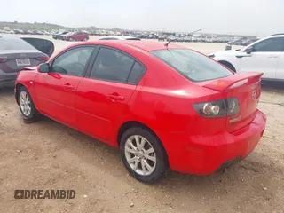 2007 Mazda Mazda3 i Sport with VIN JM1BK32FX71693508, listed as a IAAI auction lot 41934556 with 162,520 mi miles. Bid and sale history available at carsss.com. Image 3.