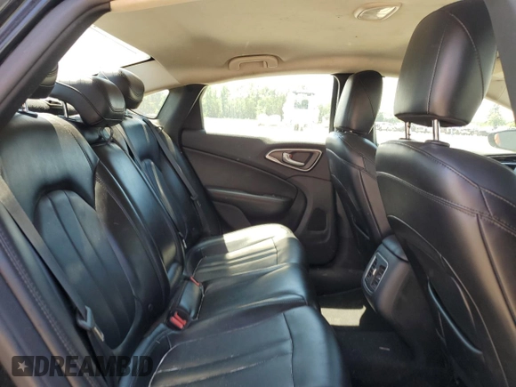 2016 Chrysler 200 C with VIN 1C3CCCCB1GN146654, listed as a Copart auction lot 55828645 with 182,959 mi miles and Clean Title. Bid and sale history available at DreamBid. Image 10.