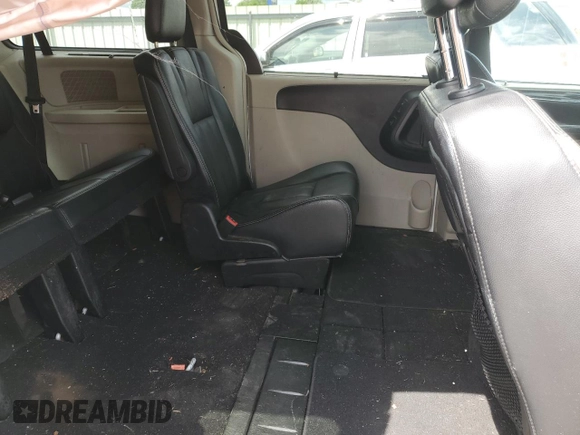 2014 Chrysler Town & Country Touring L z VIN 2C4RC1CG2ER277100, wystawiony jako Copart lot #61407975 z przebiegiem 190 577 mil mil oraz Szkoda całkowita • Salvage title. Historia ofert i sprzedaży dostępna na DreamBid. Obrazek 11.