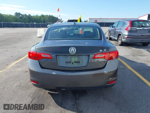2014 Acura ILX z VIN 19VDE1F39EE002881, wystawiony jako IAAI lot #42270605 z przebiegiem 172 356 mil mil oraz . Historia ofert i sprzedaży dostępna na DreamBid. Obrazek 16.