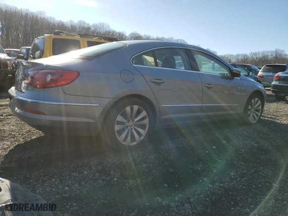 2009 Volkswagen CC Sport with VIN WVWML73C39E517283, listed as a Copart auction lot 50018335 with 142150 miles and Salvage Title. Bid and sale history available at carsss.com. Image 3.
