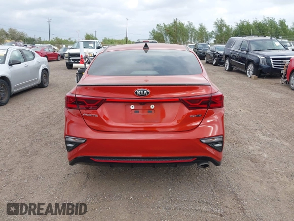 2020 Kia Forte GT-Line with VIN 3KPF34AD9LE255459, listed as a IAAI auction lot 40888407 with 77,679 mi miles. Bid and sale history available at carsss.com. Image 16.