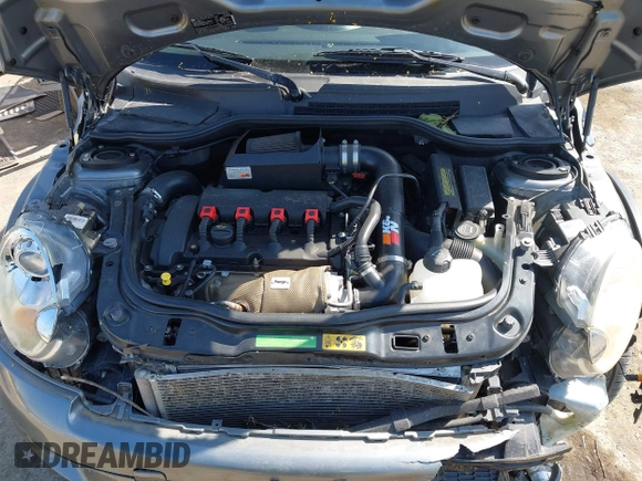 2007 MINI Hardtop S with VIN WMWMF73597TL86892, listed as a IAAI auction lot 42157544 with 93,097 mi miles and . Bid and sale history available at DreamBid. Image 10.