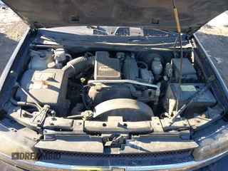 2004 Chevrolet TrailBlazer EXT LT with VIN 1GNET16S646235931, listed as a IAAI auction lot 41447130 with 256,290 mi miles. Bid and sale history available at carsss.com. Image 10.