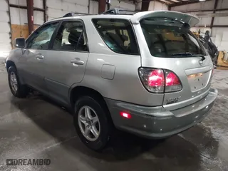 2003 Lexus RX 300 with VIN JTJHF10U730305541, listed as a IAAI auction lot 41587938 with 187,429 mi miles. Bid and sale history available at carsss.com. Image 3.