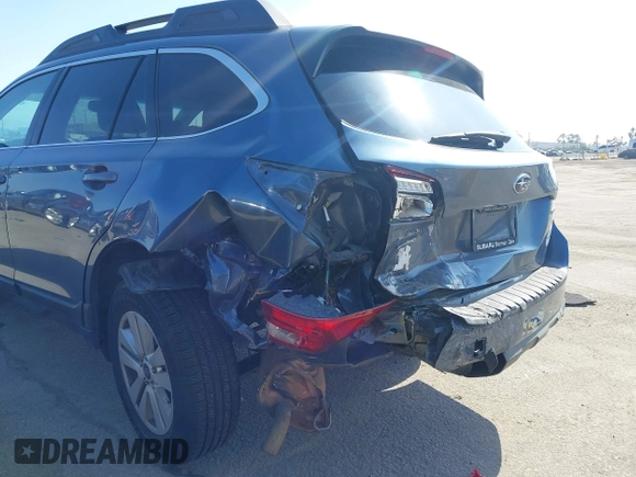 2015 Subaru Outback Premium with VIN 4S4BSACC5F3280676, listed as a IAAI auction lot 42354143 with 107,089 mi miles and . Bid and sale history available at DreamBid. Image 6.